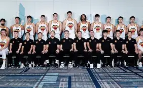 开云国际集团 -关于冲刺阶段深圳男篮强势反弹：NBA常规赛节点到来，信心回归，更衣室氛围转暖的信息